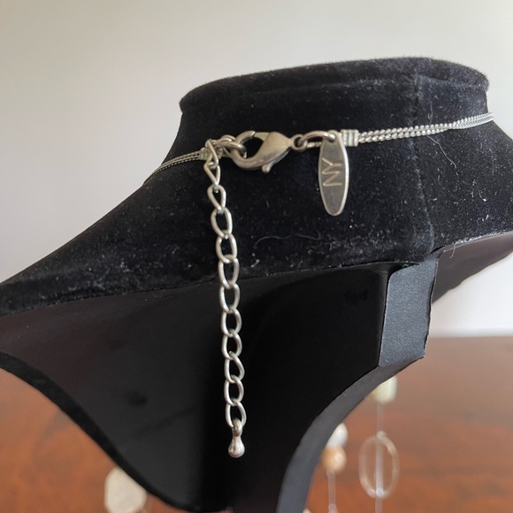 Long double strands necklace beige and tan stations lucite silver tone 19 inch - Picture 4 of 4